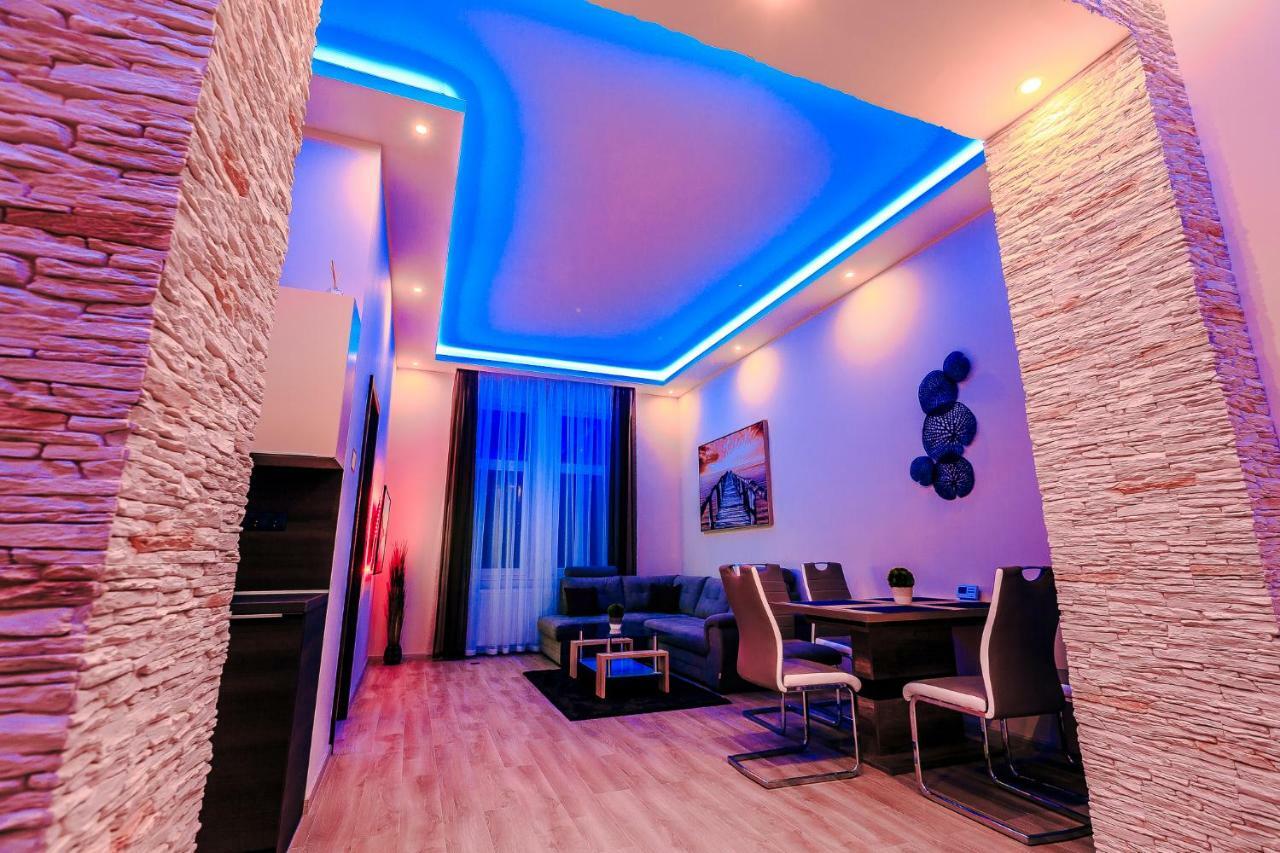Luxury Smart Apartments セゲド エクステリア 写真