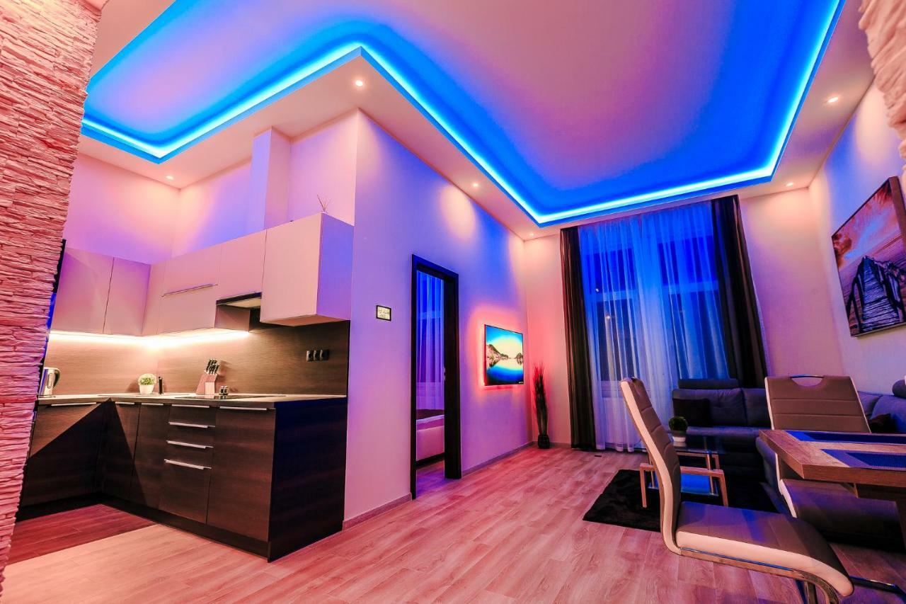 Luxury Smart Apartments セゲド エクステリア 写真