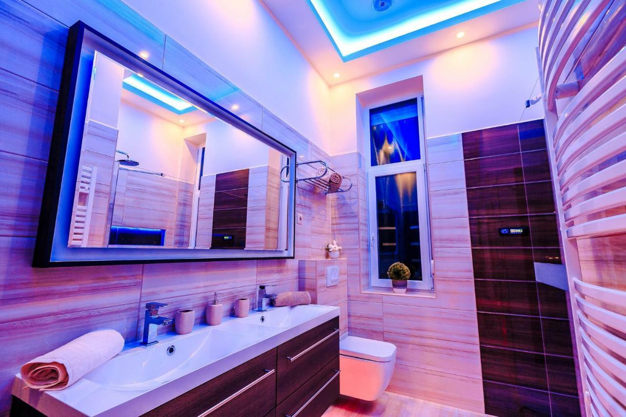 Luxury Smart Apartments セゲド エクステリア 写真